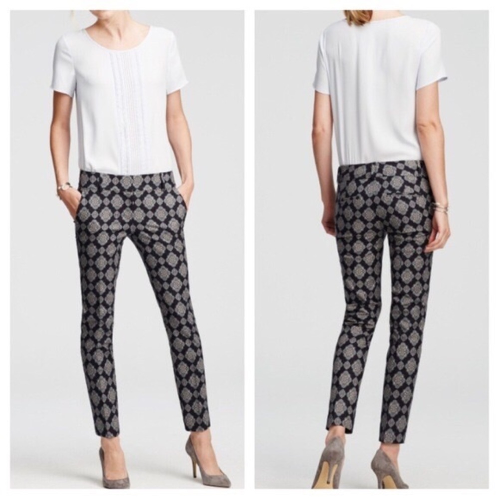 Ann Taylor Devin Straight Ankle Pants Size 2